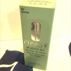 CLINIQUE - All About Lips